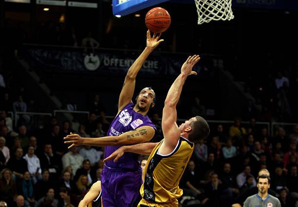 必然伴随波 必然伴随波