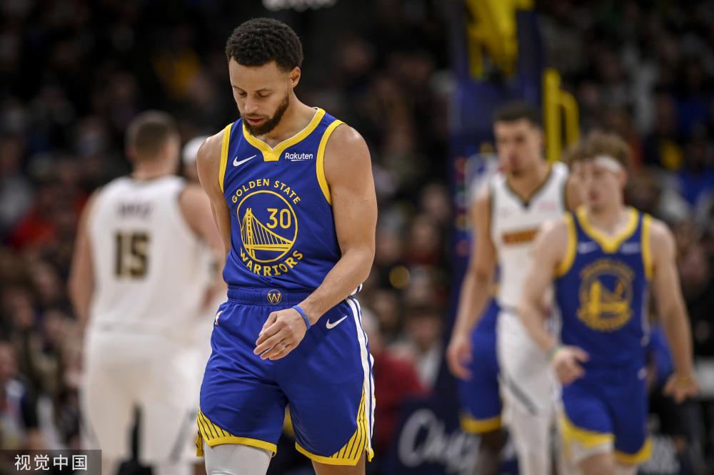 在勇士队中 在勇士队中