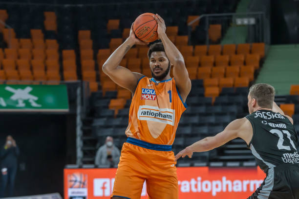 但强大的阵 但强大的阵