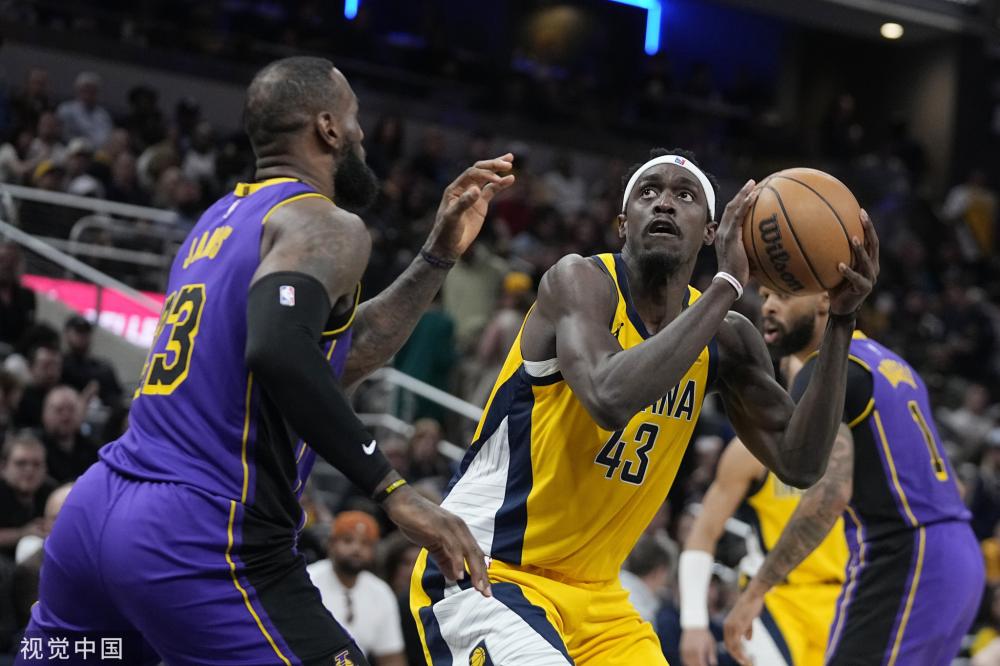 当裁判在屏 当裁判在屏