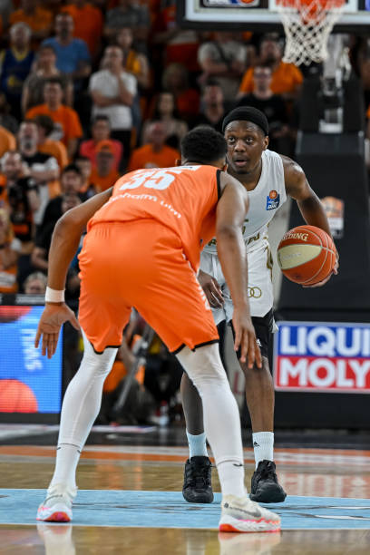 e场均可以 e场均可以