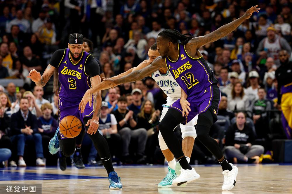 曾在曼联执 曾在曼联执